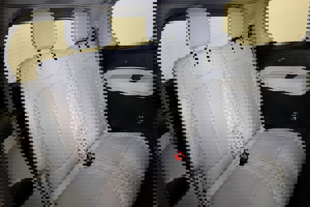 Used 2021 Jeep Grand Cherokee L Summit w/ MOPAR Finishing Package image 45