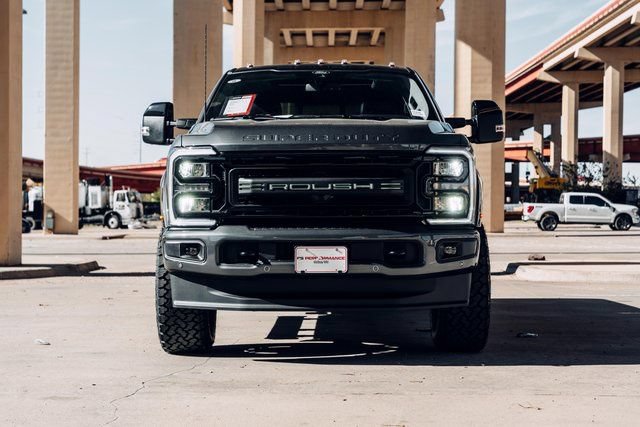 New 2026 Ford F250 Lariat w/ Black Appearance Package AWD/4WD image 2