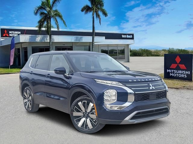 New 2026 Mitsubishi Outlander SE