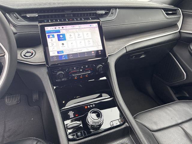 Used 2024 Jeep Grand Cherokee Limited 4xe image 13