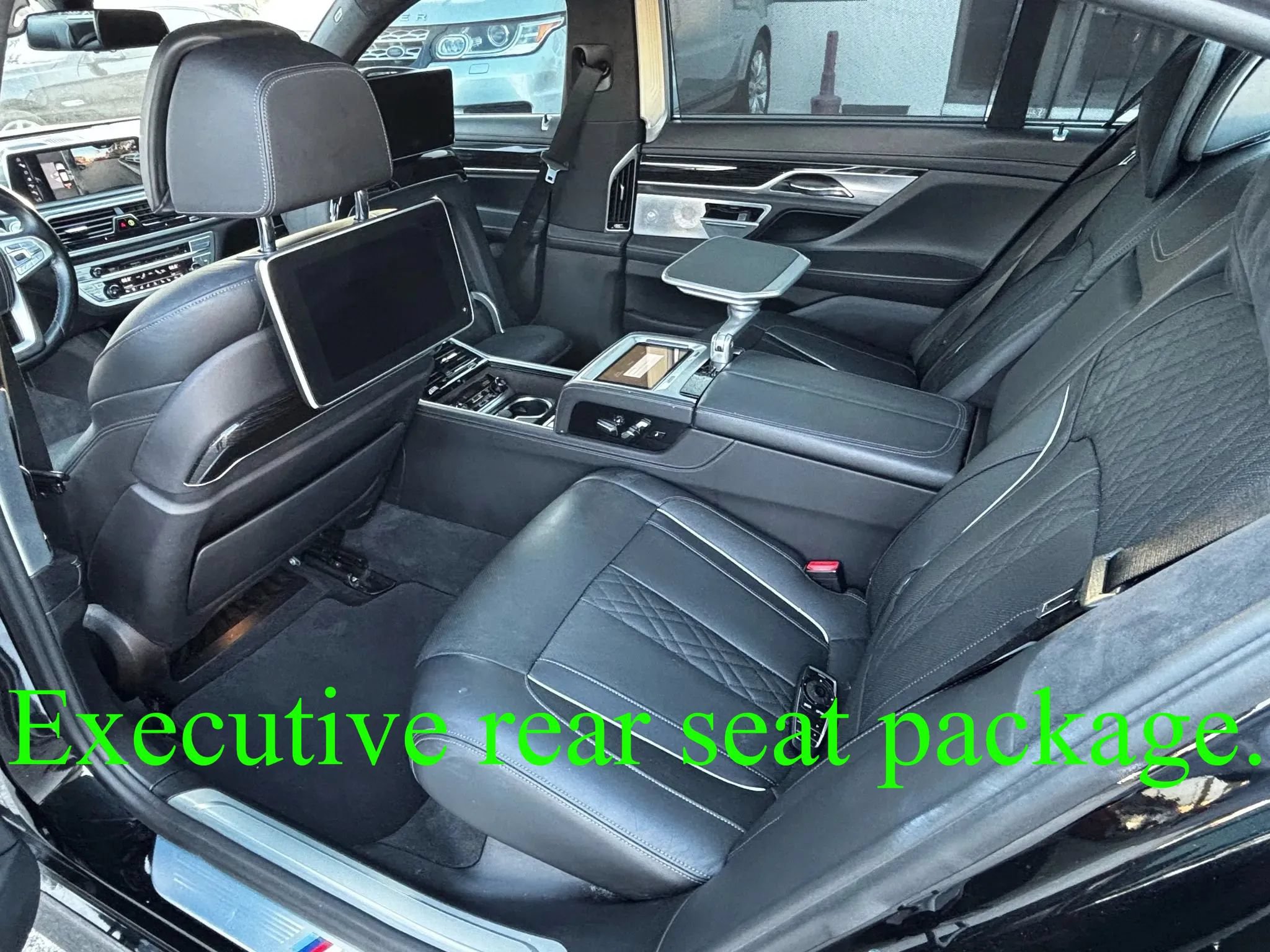 Used 2017 BMW 750i RWD image 2