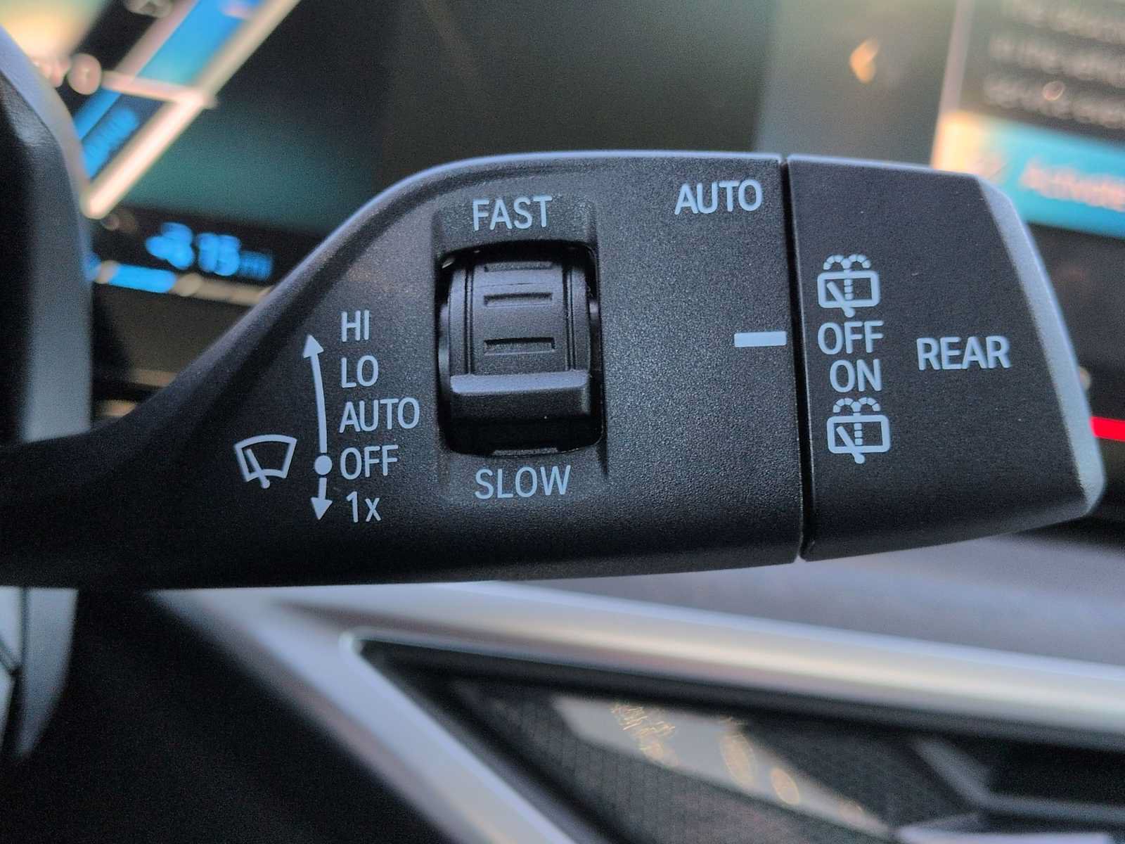 Used 2026 BMW X5 xDrive50e AWD/4WD image 28