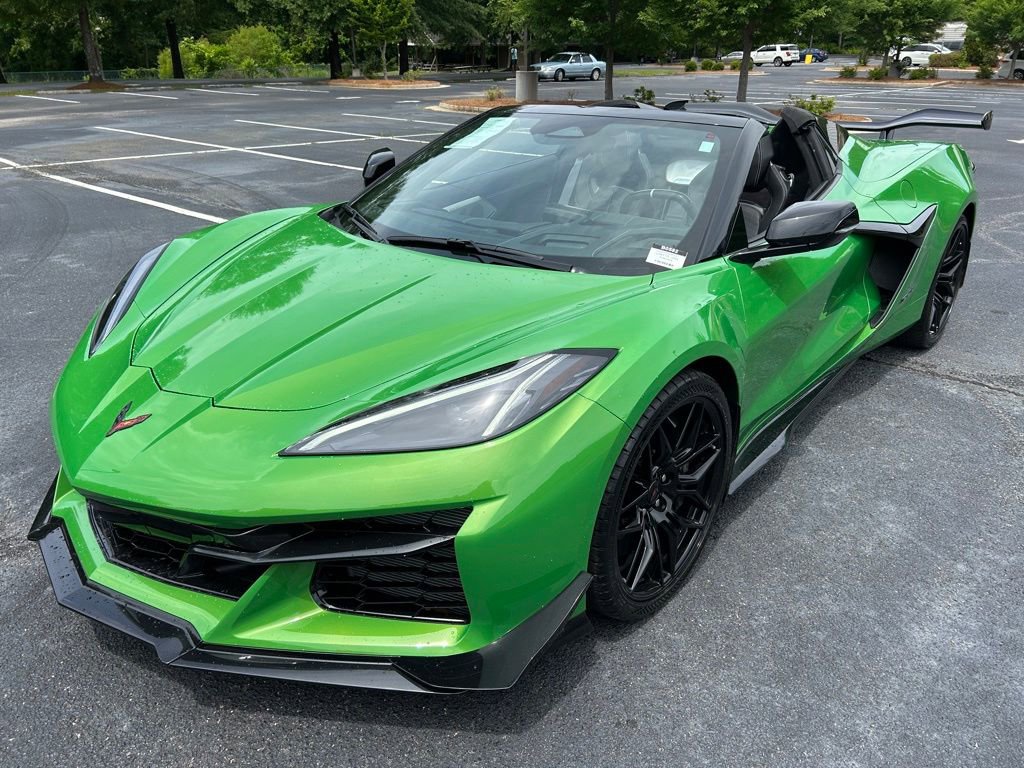 Used 2026 Chevrolet Corvette Z06 w/ Z07 Performance Package RWD image 72