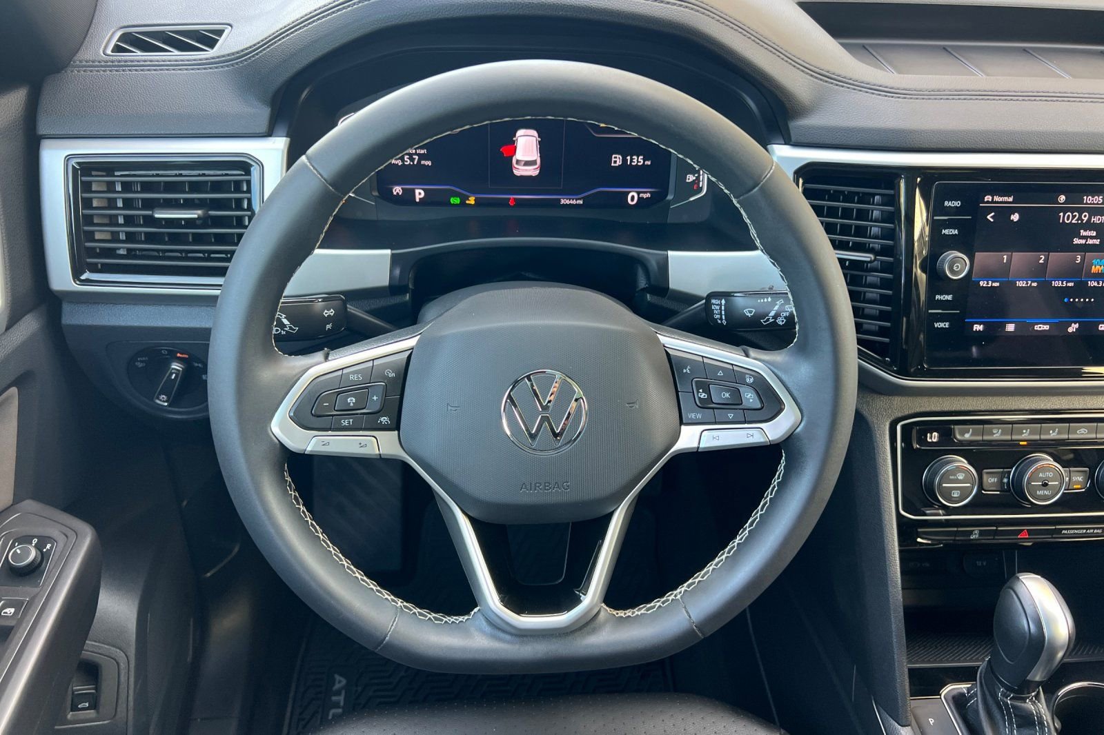 Used 2023 Volkswagen Atlas Cross Sport SEL image 14