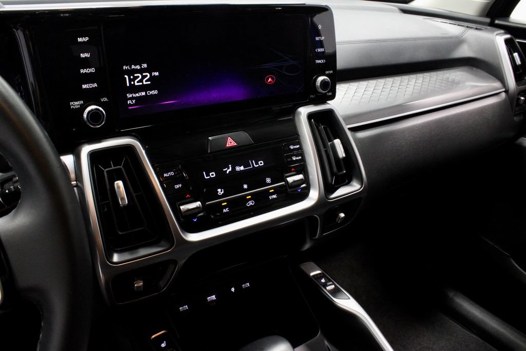 Used 2023 Kia Sorento S FWD image 31