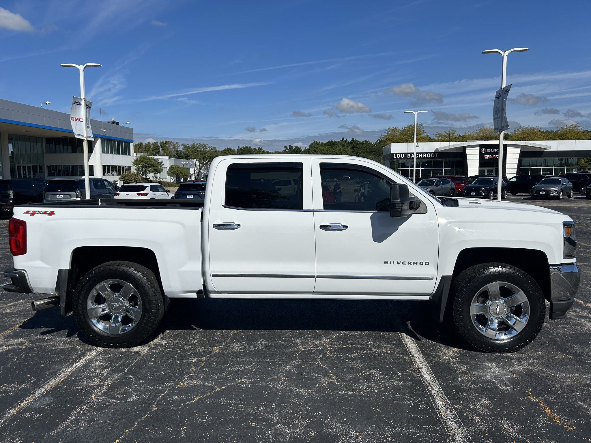 Used 2017 Chevrolet Silverado 1500 LTZ w/ Max Trailering Package AWD/4WD image 8