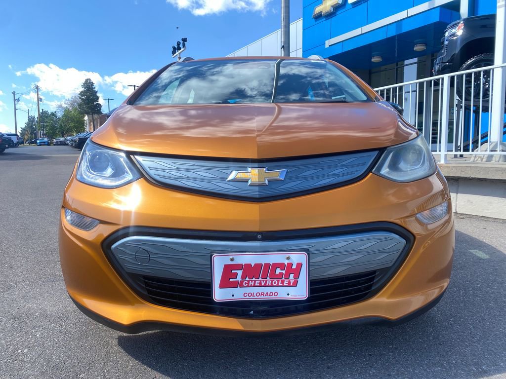 Used 2017 Chevrolet Bolt Premier w/ Driver Confidence II Package FWD image 8