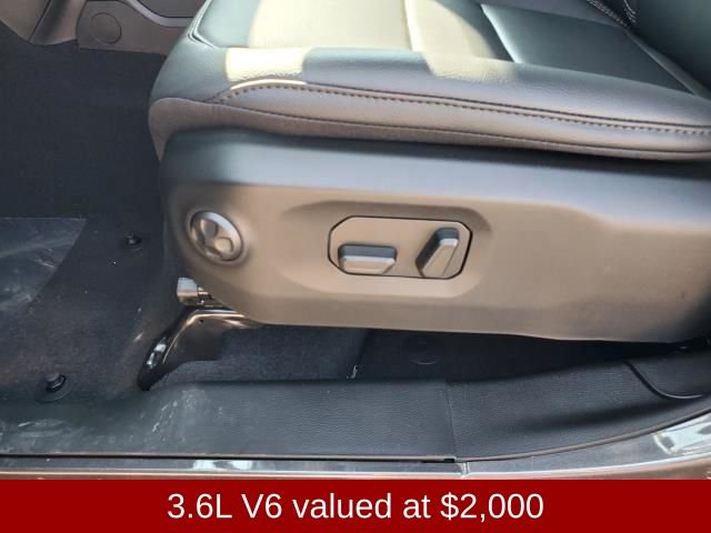 New 2025 Jeep Wrangler Sahara image 15