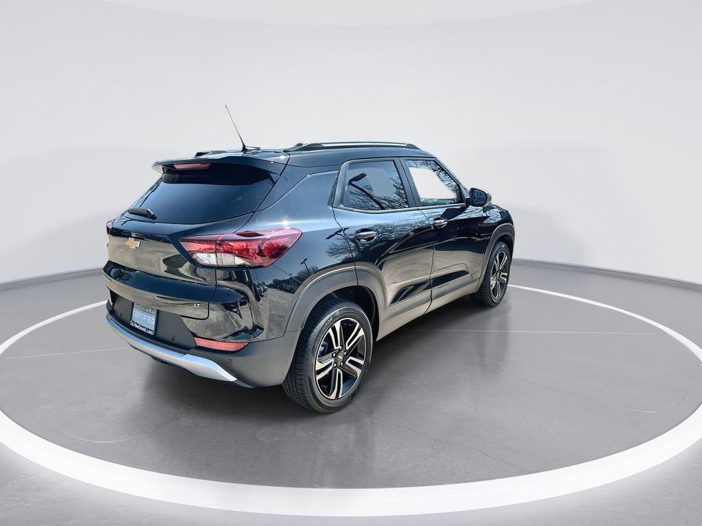 Used 2026 Chevrolet TrailBlazer LT w/ Convenience Package image 8