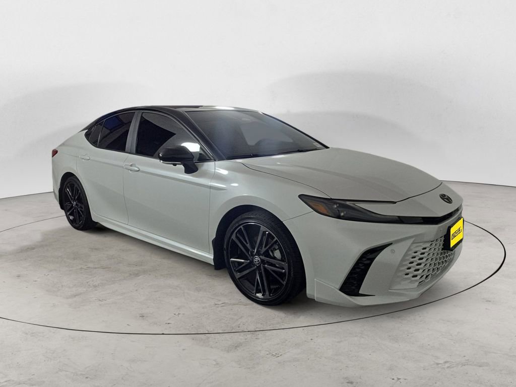 Used 2025 Toyota Camry XSE w/ Premium Plus Package image 7