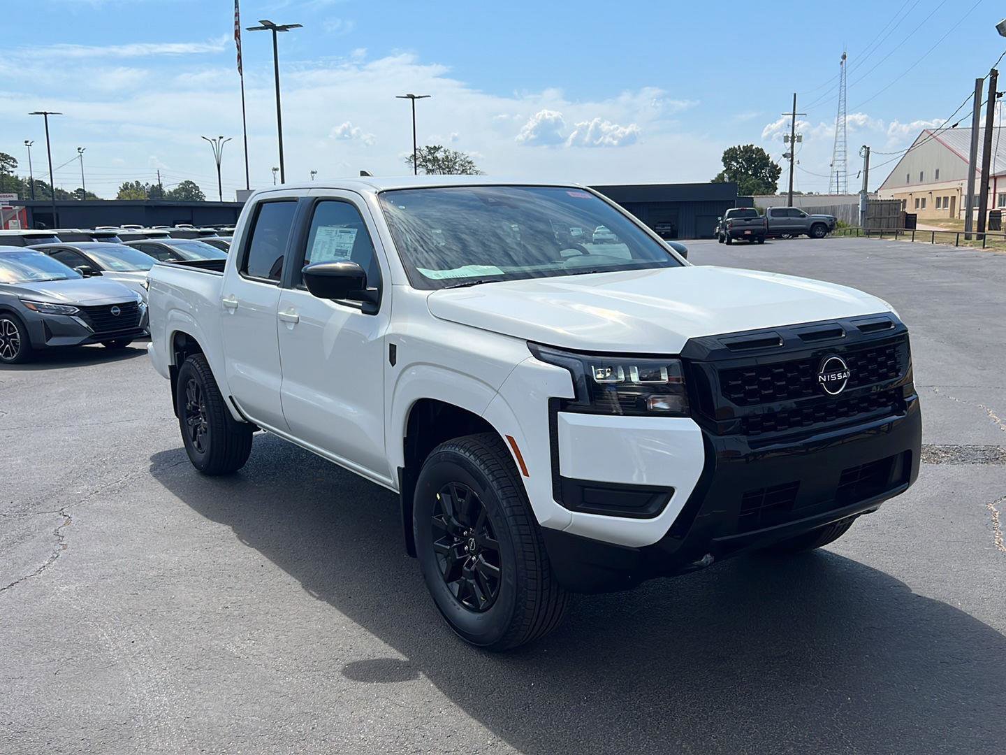 New 2026 Nissan Frontier SV image 2