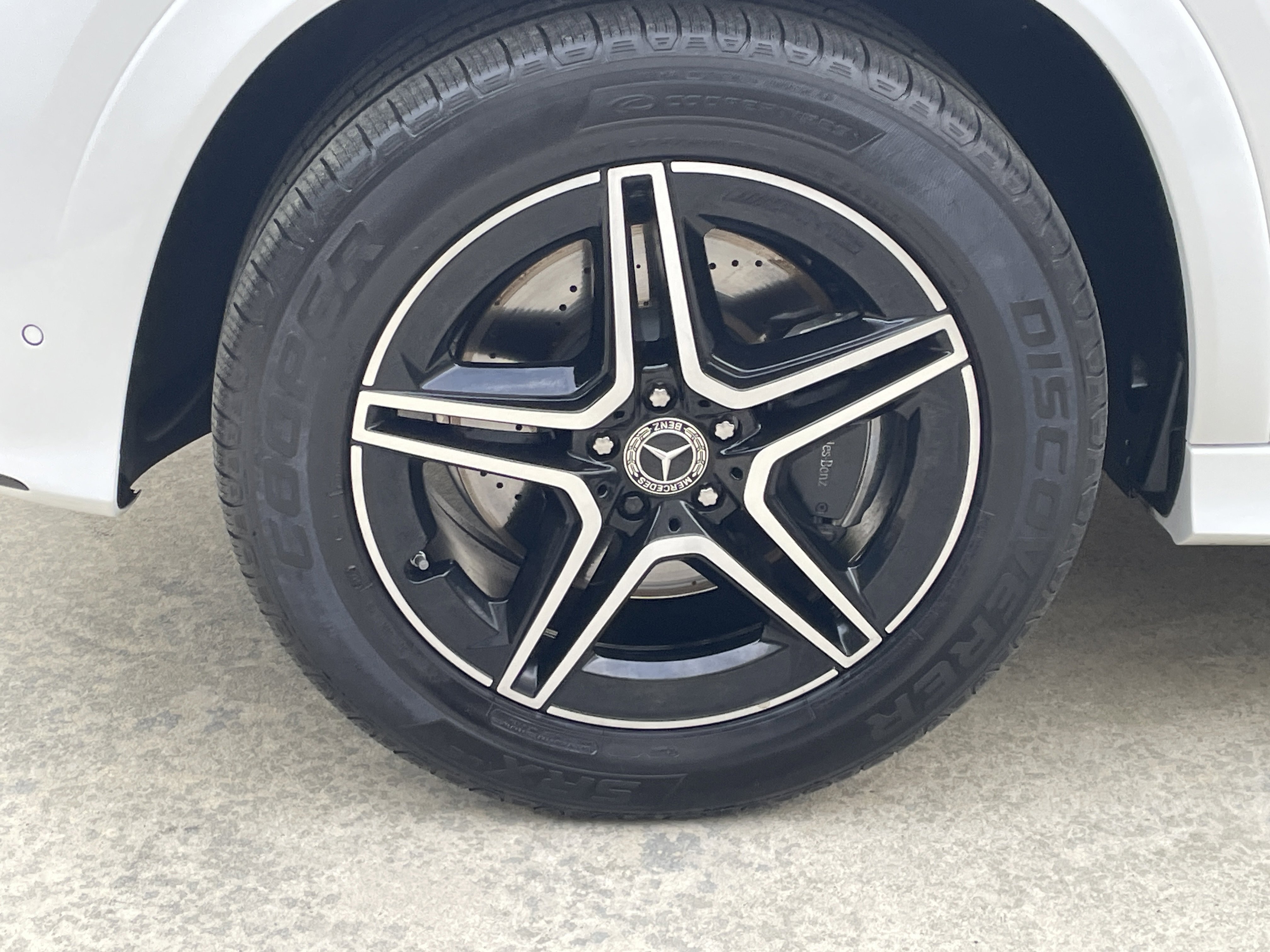 Certified 2025 Mercedes-Benz GLE 450 4MATIC image 15