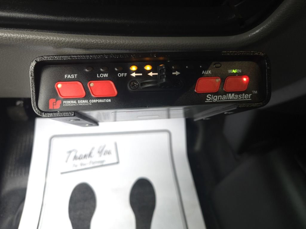 Used 2017 Ford F550 image 19