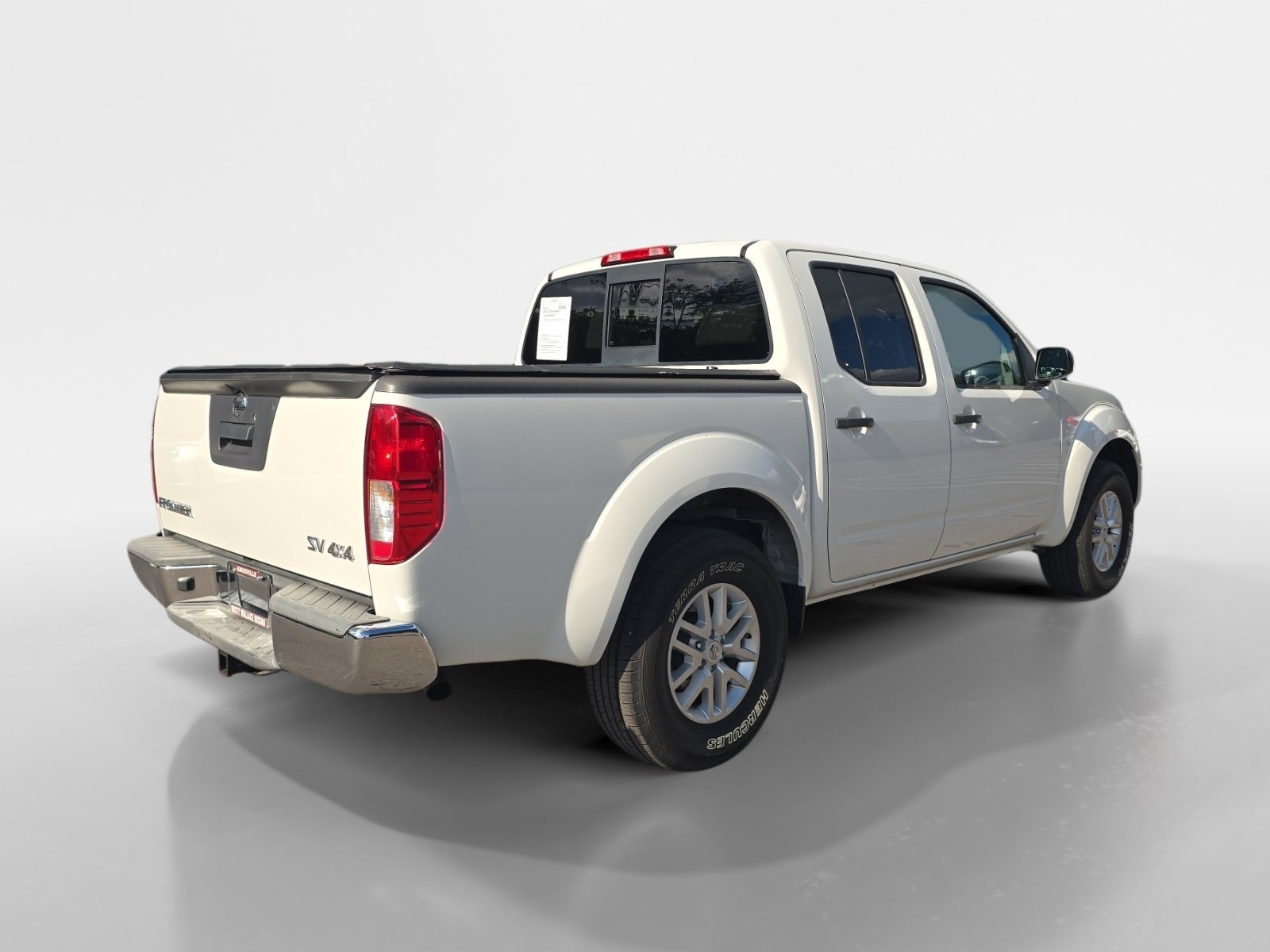 Used 2016 Nissan Frontier SV AWD/4WD image 6