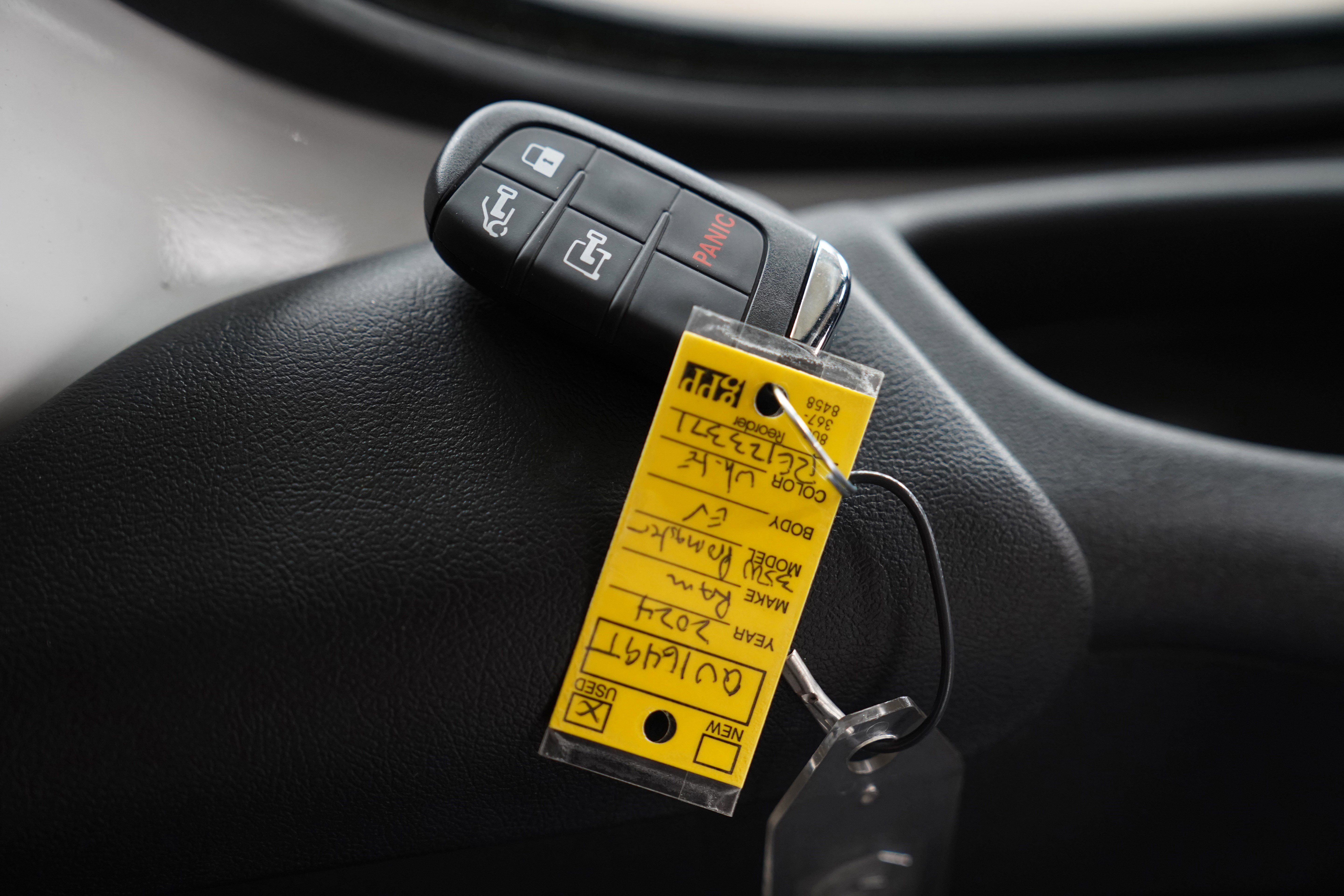 Used 2024 RAM ProMaster 3500 w/ Delivery Van Package image 31