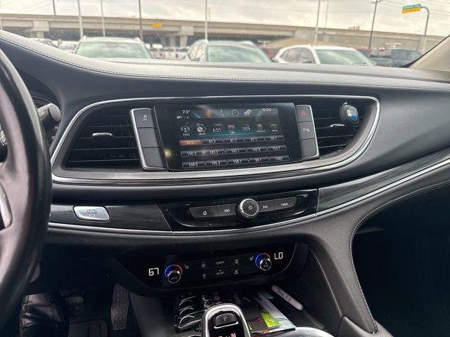 Used 2019 Buick Enclave Essence image 8