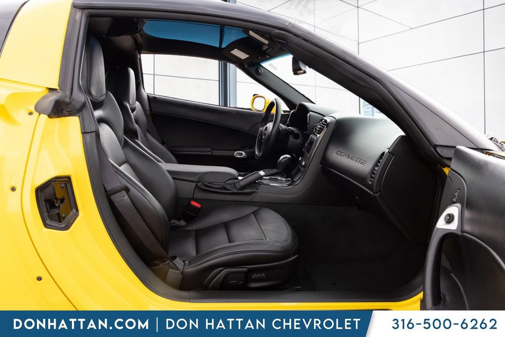 Used 2012 Chevrolet Corvette Coupe w/ 2LT Preferred Equipment Group RWD image 16