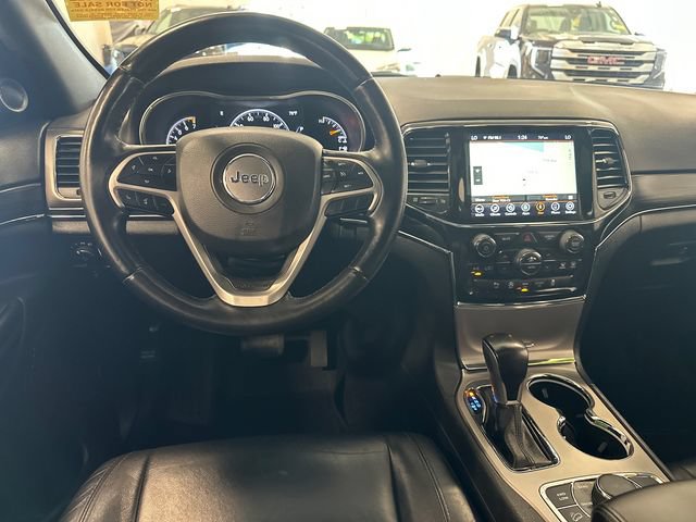 Used 2022 Jeep Grand Cherokee Limited AWD/4WD image 16