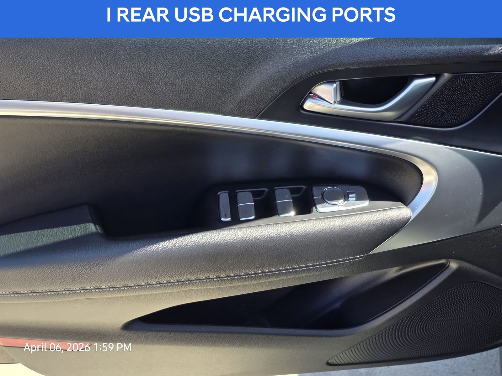 Used 2025 Genesis G70 2.5T image 16