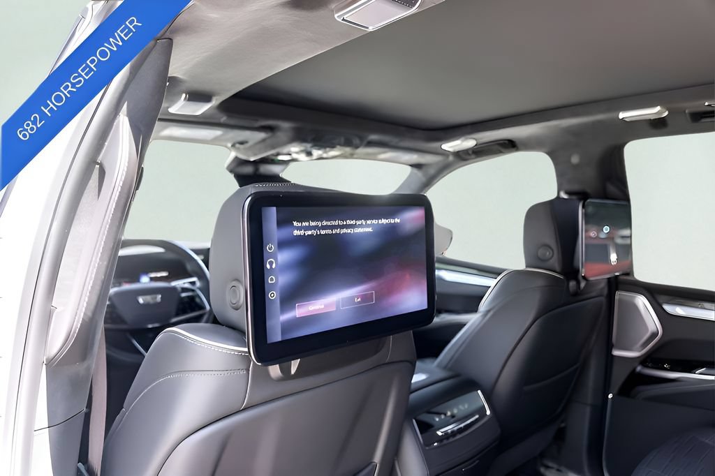 Used 2025 Cadillac Escalade V AWD/4WD image 27