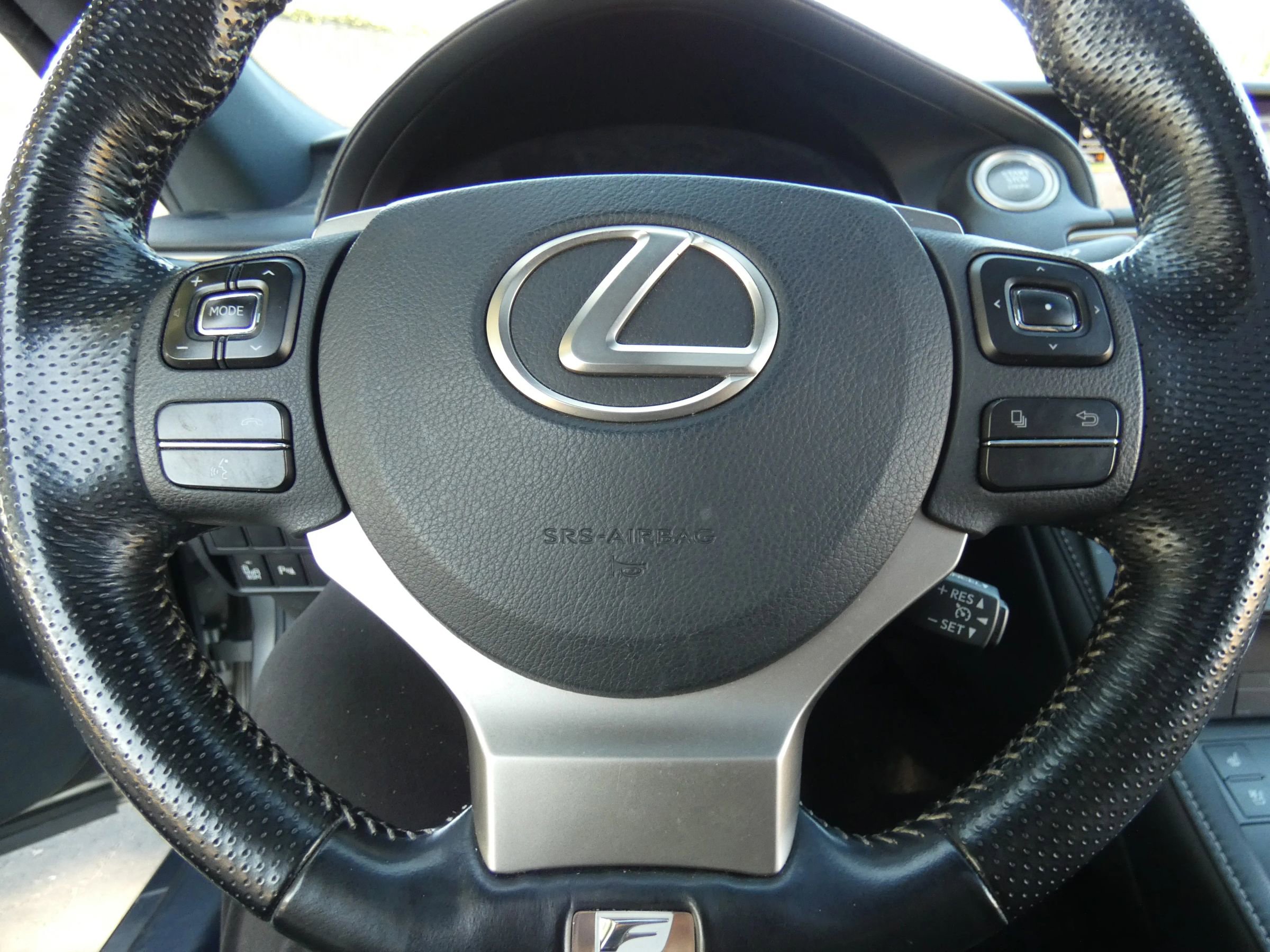 Used 2017 Lexus RC 200t image 64