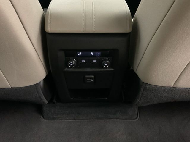 Certified 2022 Chevrolet Traverse LS FWD image 29