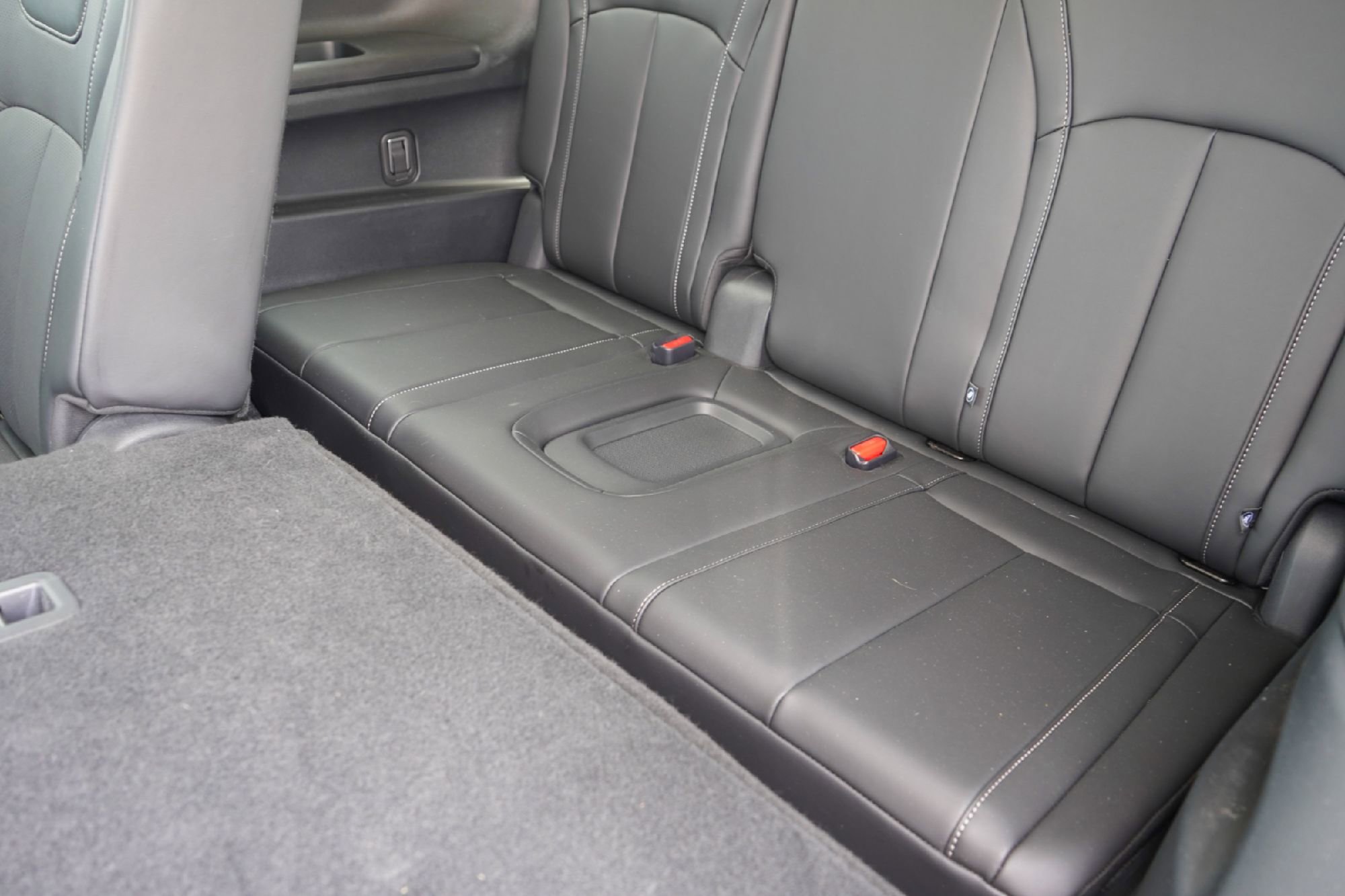 Certified 2026 INFINITI QX60 Luxe w/ Cargo Package image 25