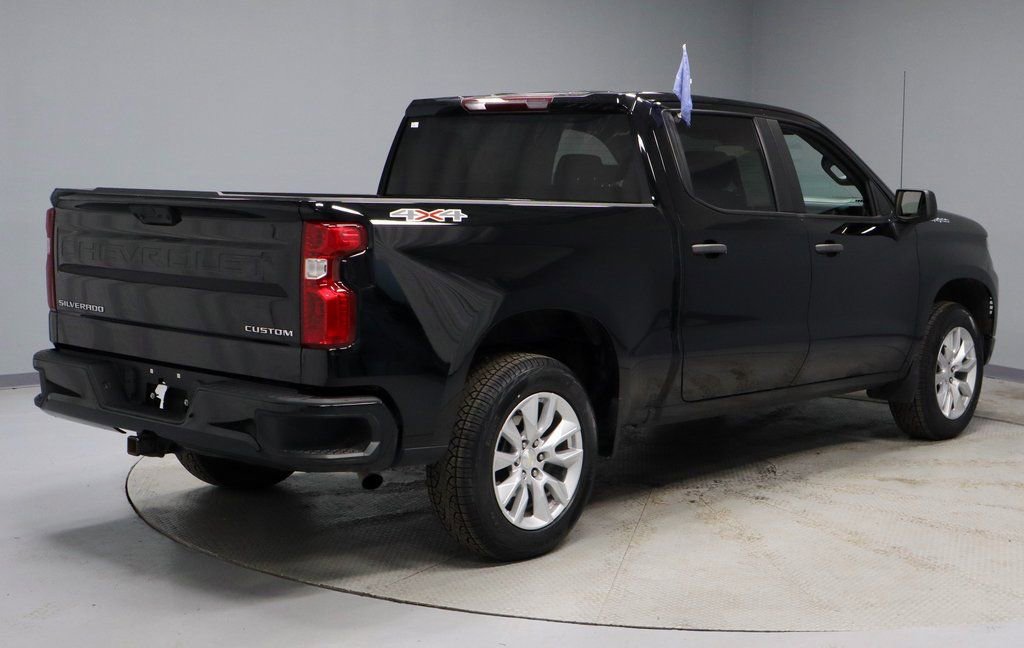 Used 2022 Chevrolet Silverado 1500 Custom image 11