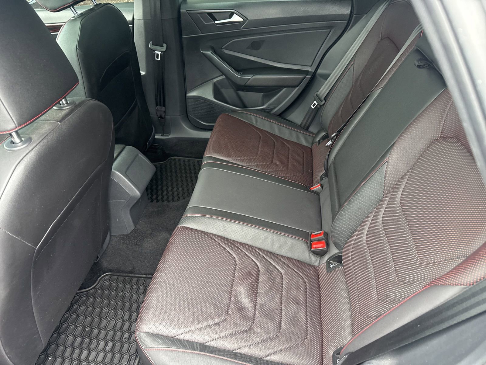 Used 2022 Volkswagen Jetta GLI Autobahn image 21