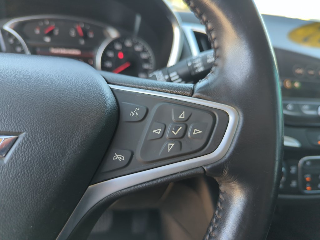 Used 2022 Chevrolet Equinox Premier FWD image 43