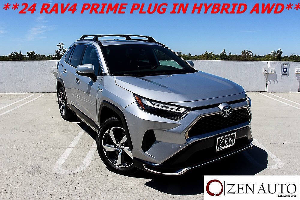 Used 2024 Toyota RAV4 SE w/ Weather & Moonroof Package AWD/4WD image 1