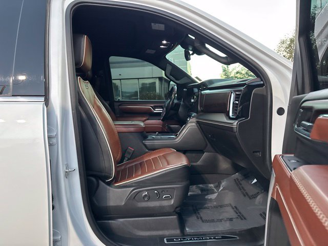 Used 2024 GMC Sierra 2500 Denali Ultimate AWD/4WD image 40