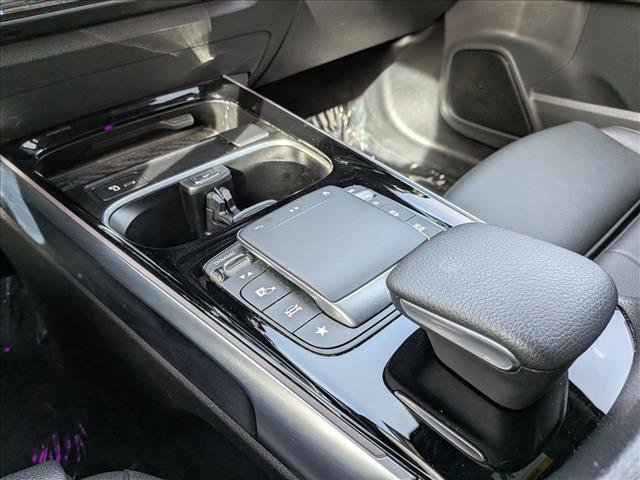 Certified 2023 Mercedes-Benz EQB 300 4MATIC image 11