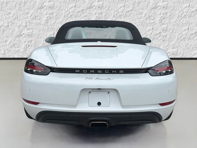 Used 2017 Porsche 718 Boxster RWD image 4