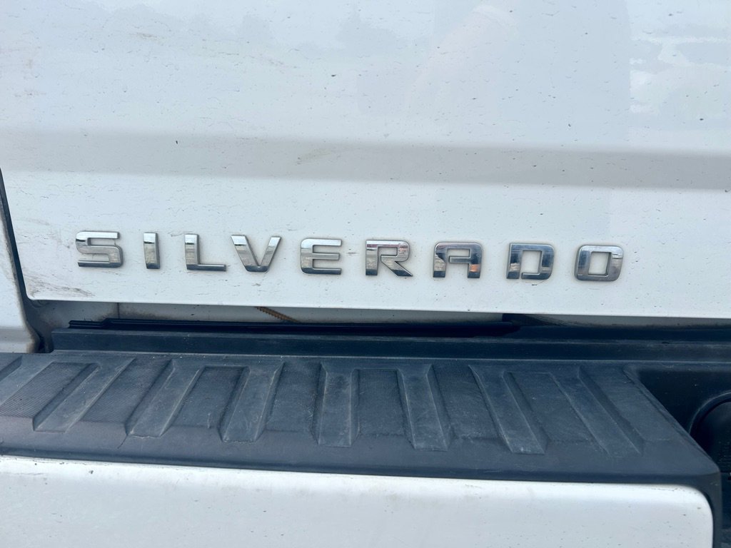 Used 2018 Chevrolet Silverado 1500 LT w/ Texas Edition image 22