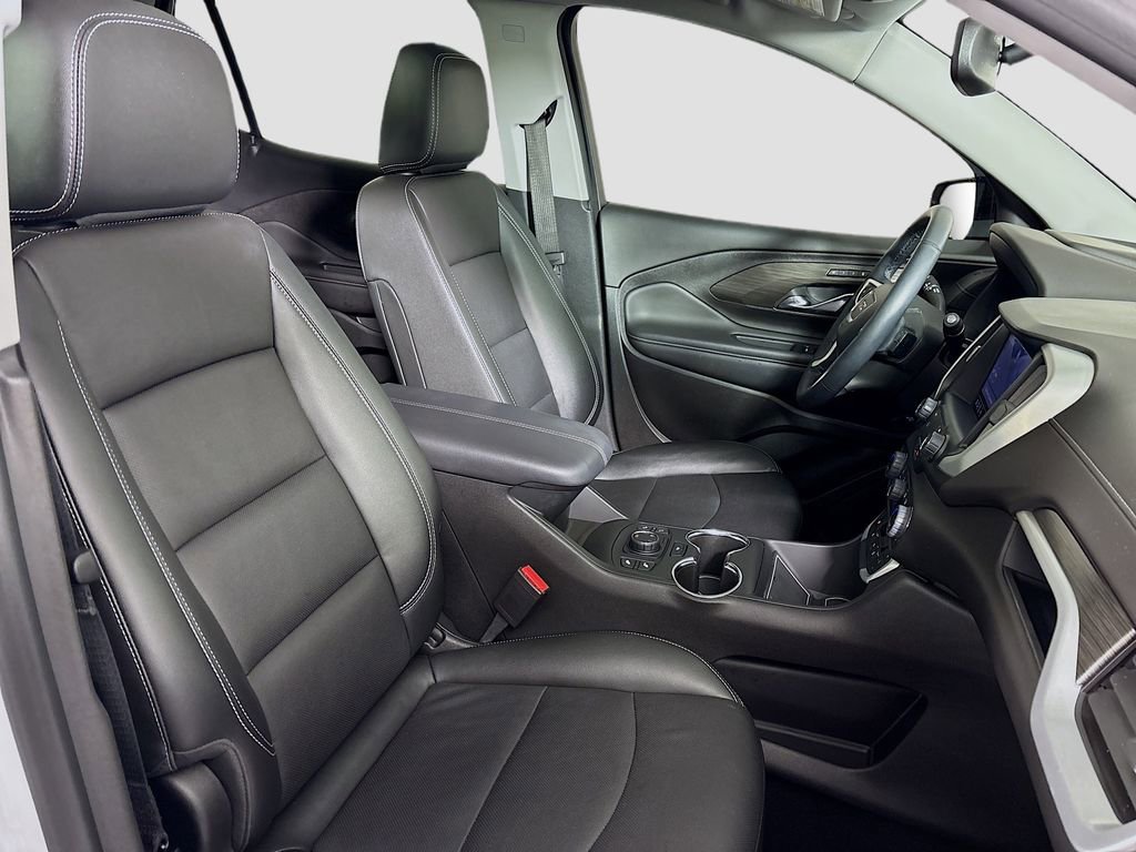 Certified 2024 GMC Terrain SLT w/ Infotainment Package II image 34