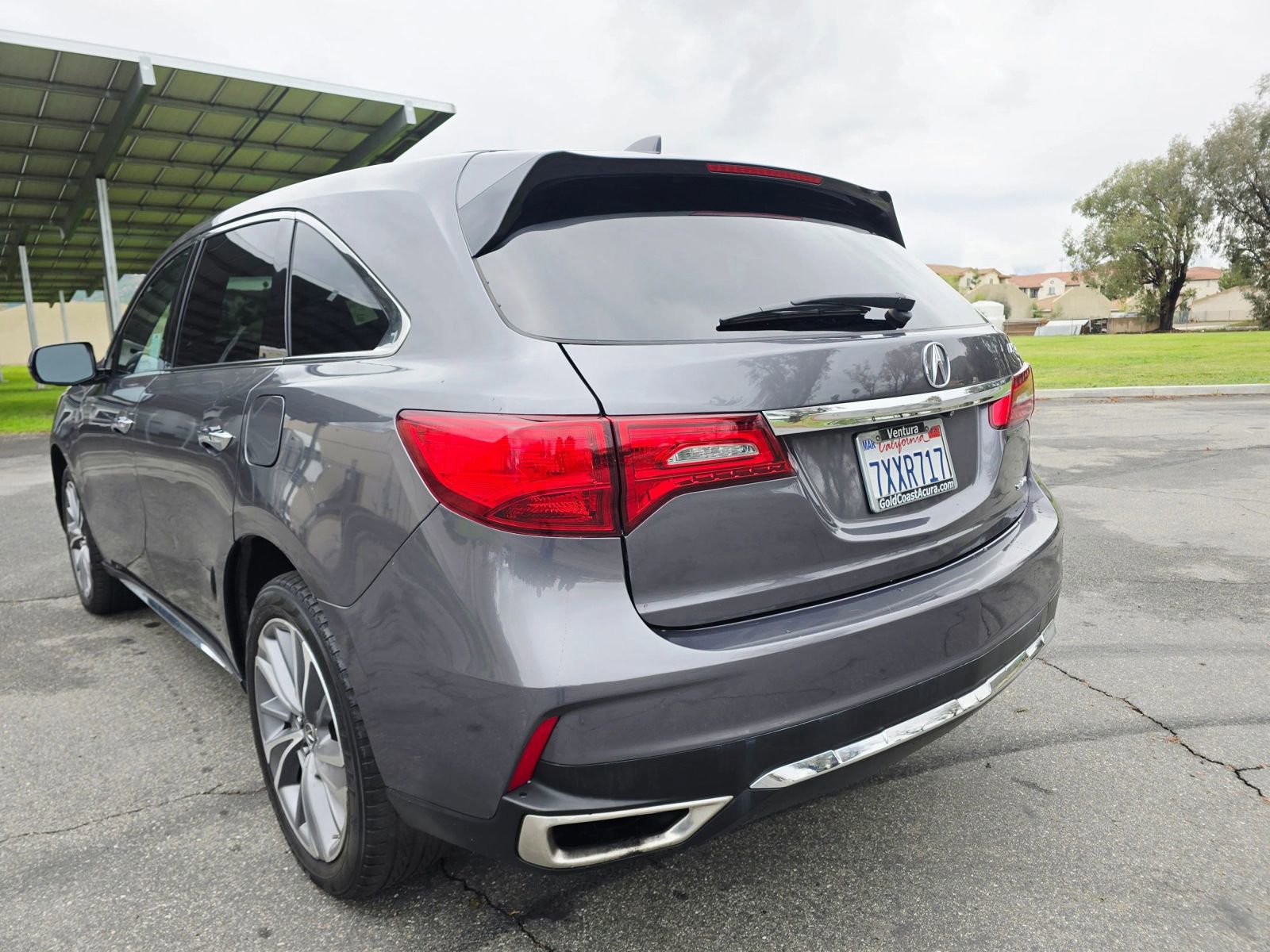 Used 2017 Acura MDX SH-AWD w/ Technology Package image 6