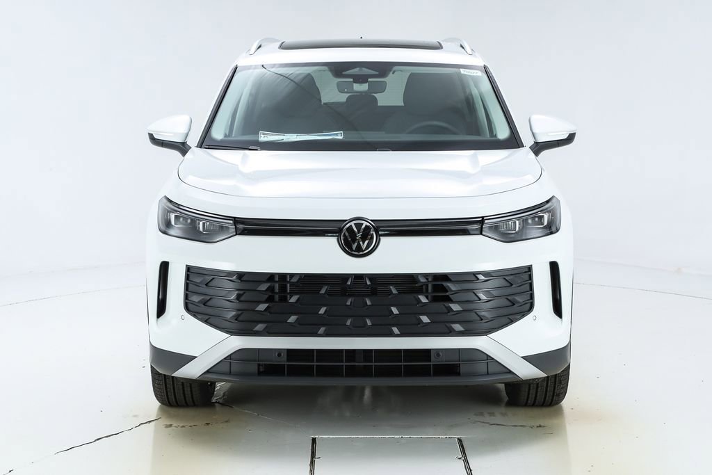 New 2026 Volkswagen Tiguan SE image 16