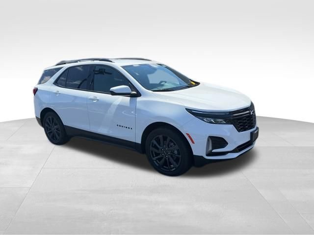 Used 2024 Chevrolet Equinox RS w/ LPO, Floor Liner Package FWD image 16