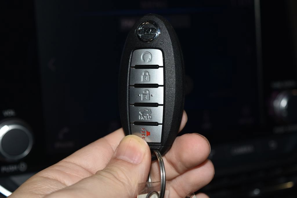 Certified 2022 Nissan Altima 2.5 SR w/ Midnight Edition Package image 14