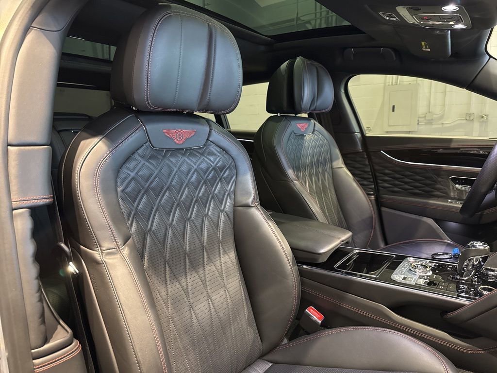 Used 2022 Bentley Flying Spur V8 AWD/4WD image 60