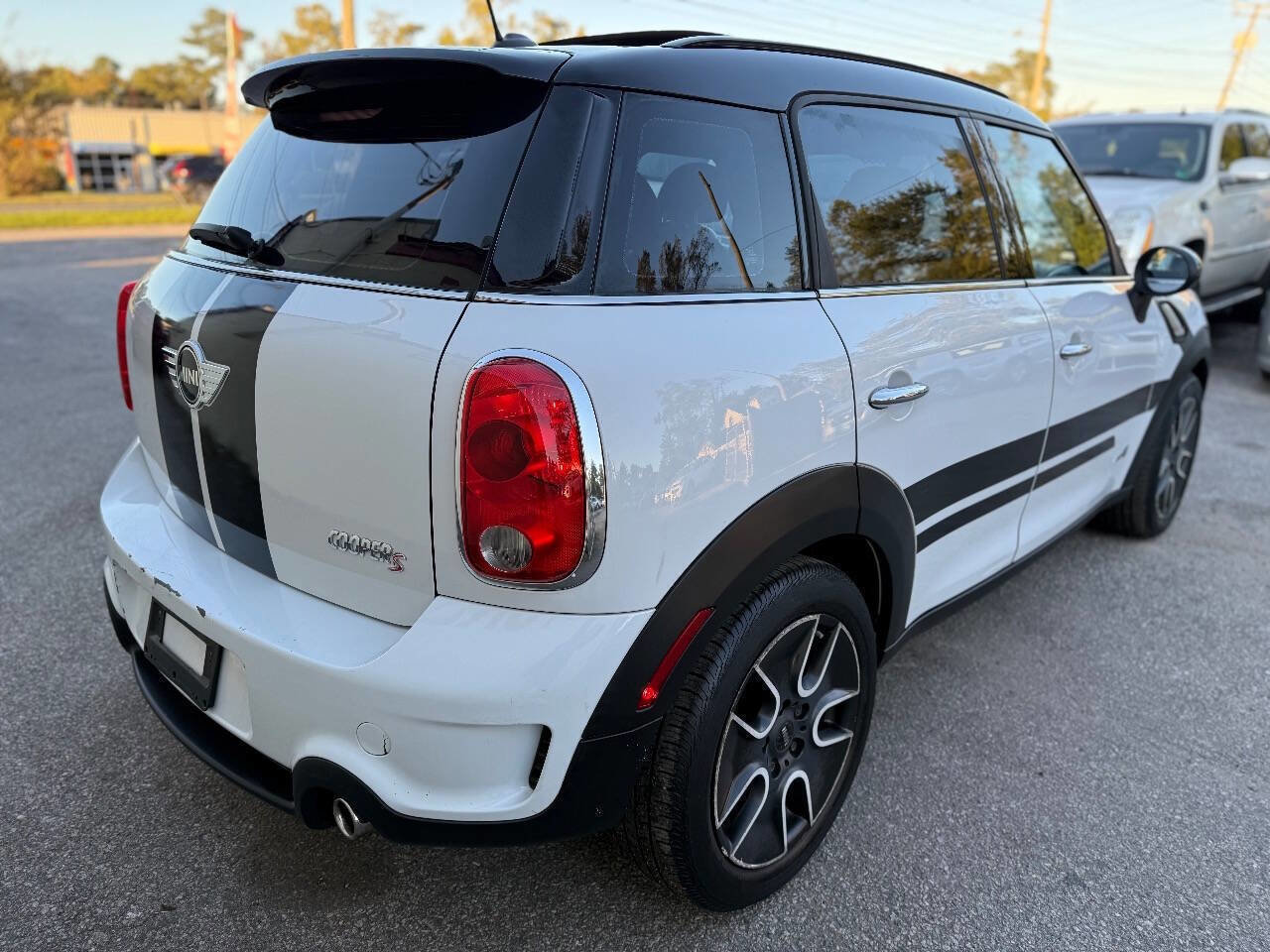 Used 2011 MINI Cooper Countryman S image 8