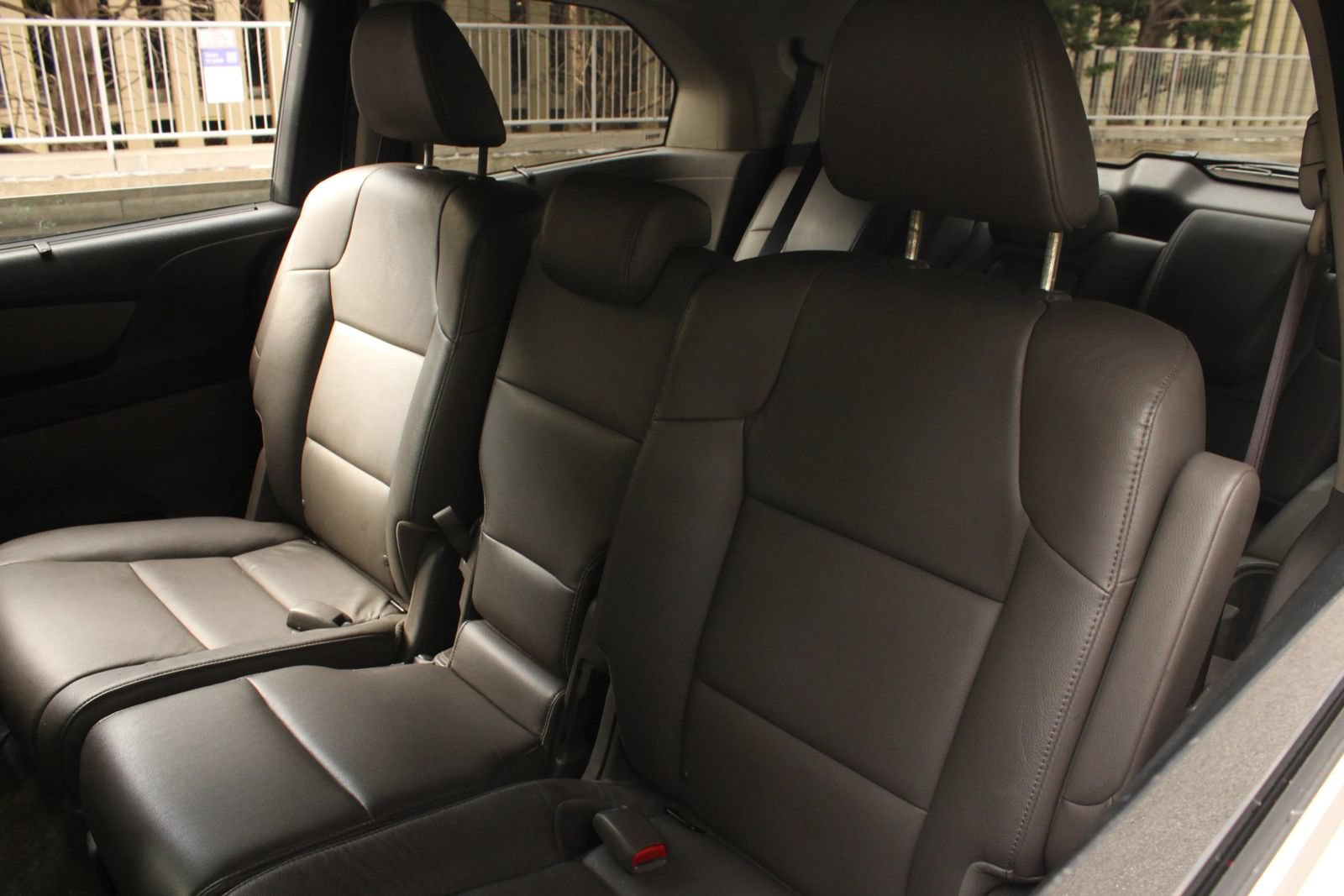 Used 2014 Honda Odyssey Touring image 18