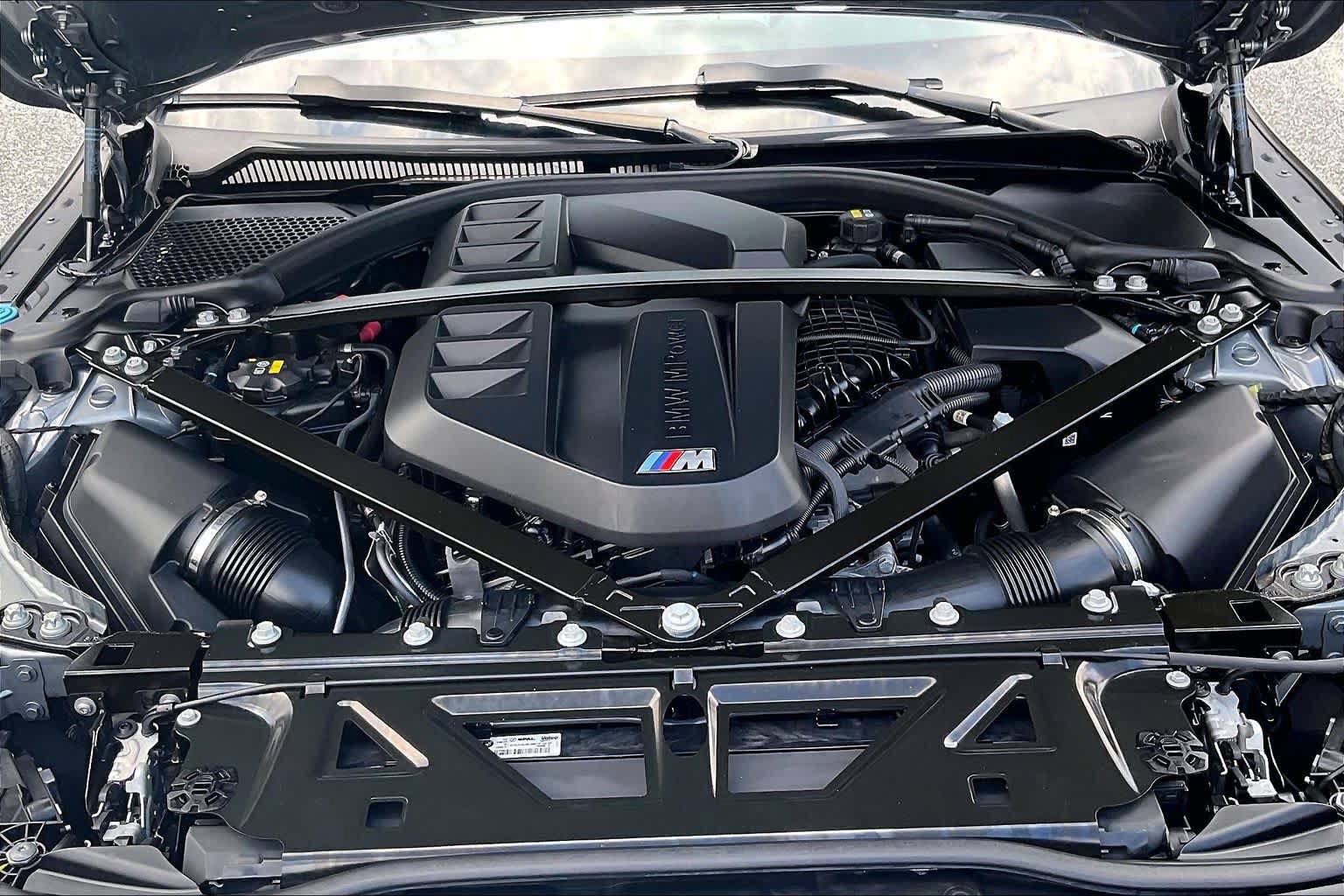 Used 2023 BMW M4 xDrive Competition w/ M Driver's Package AWD/4WD image 31