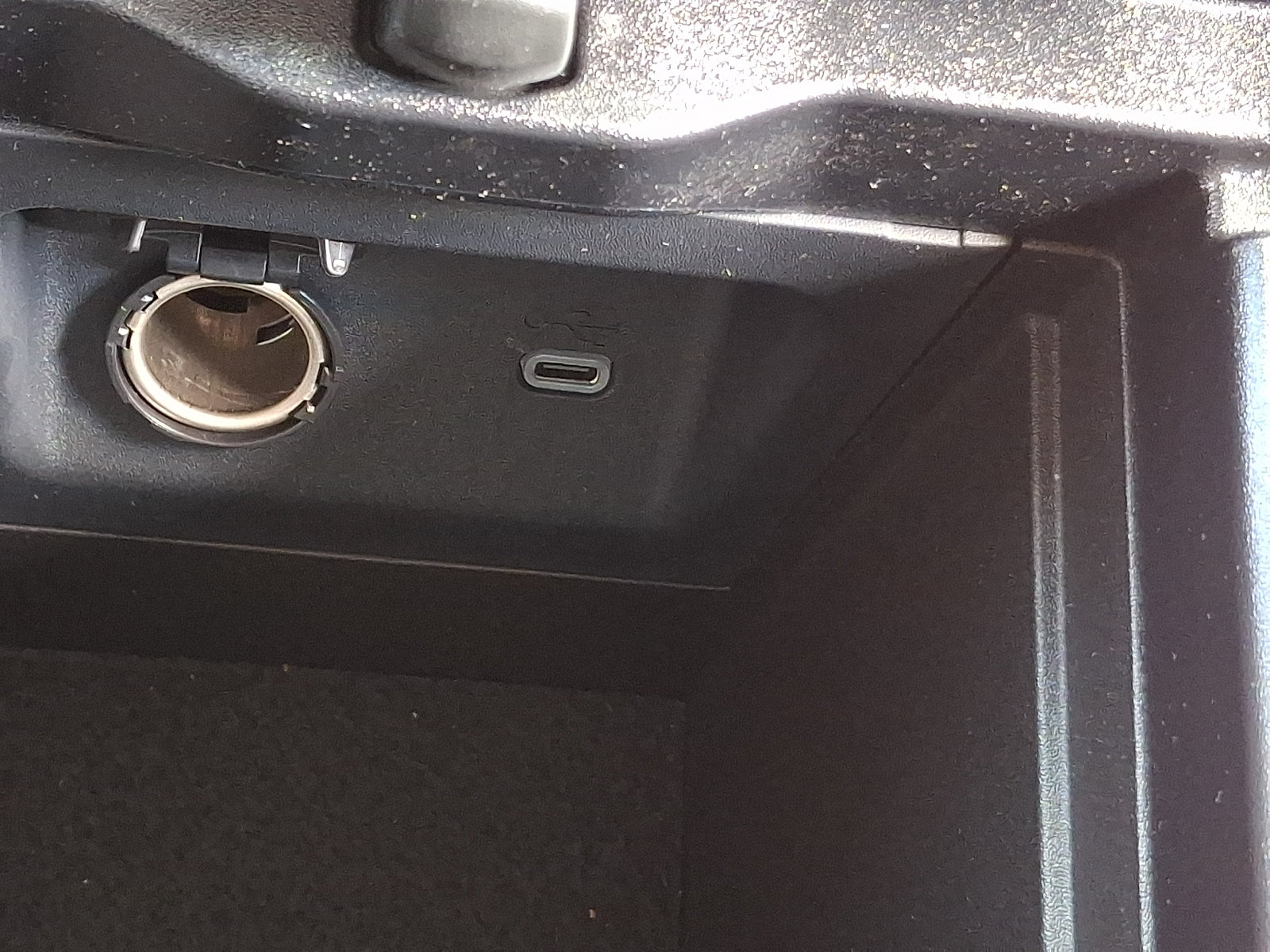 Used 2026 Toyota RAV4 LE FWD image 26