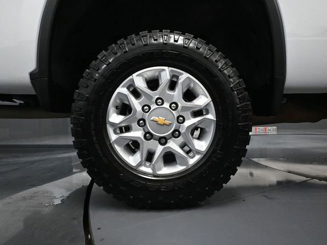 Used 2024 Chevrolet Silverado 3500 LT image 17