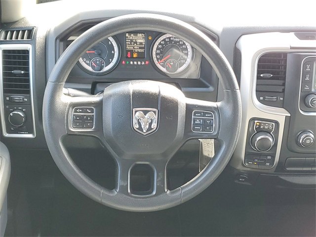 Used 2020 RAM 1500 Classic SLT image 11