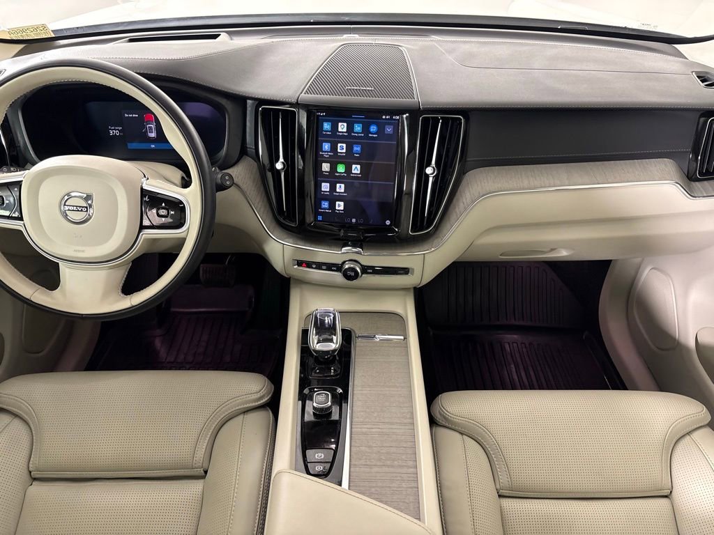 Used 2023 Volvo XC60 B5 Ultimate w/ Protection Package image 32