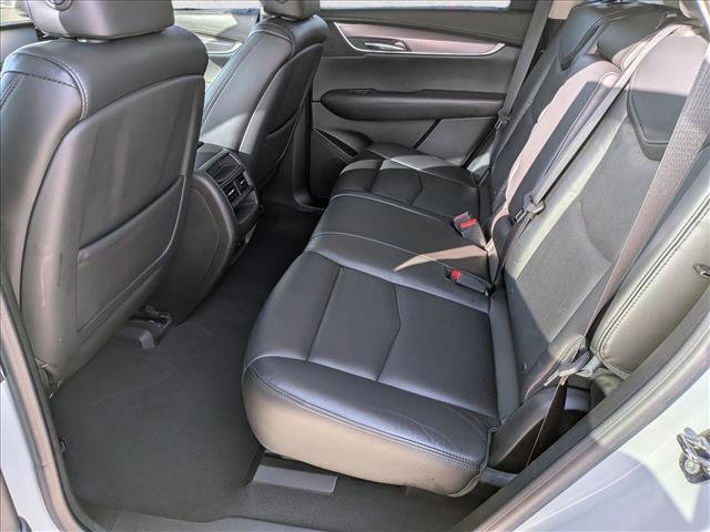 Used 2017 Cadillac XT5 Premium Luxury w/ LPO, Wheel Lock Package image 16