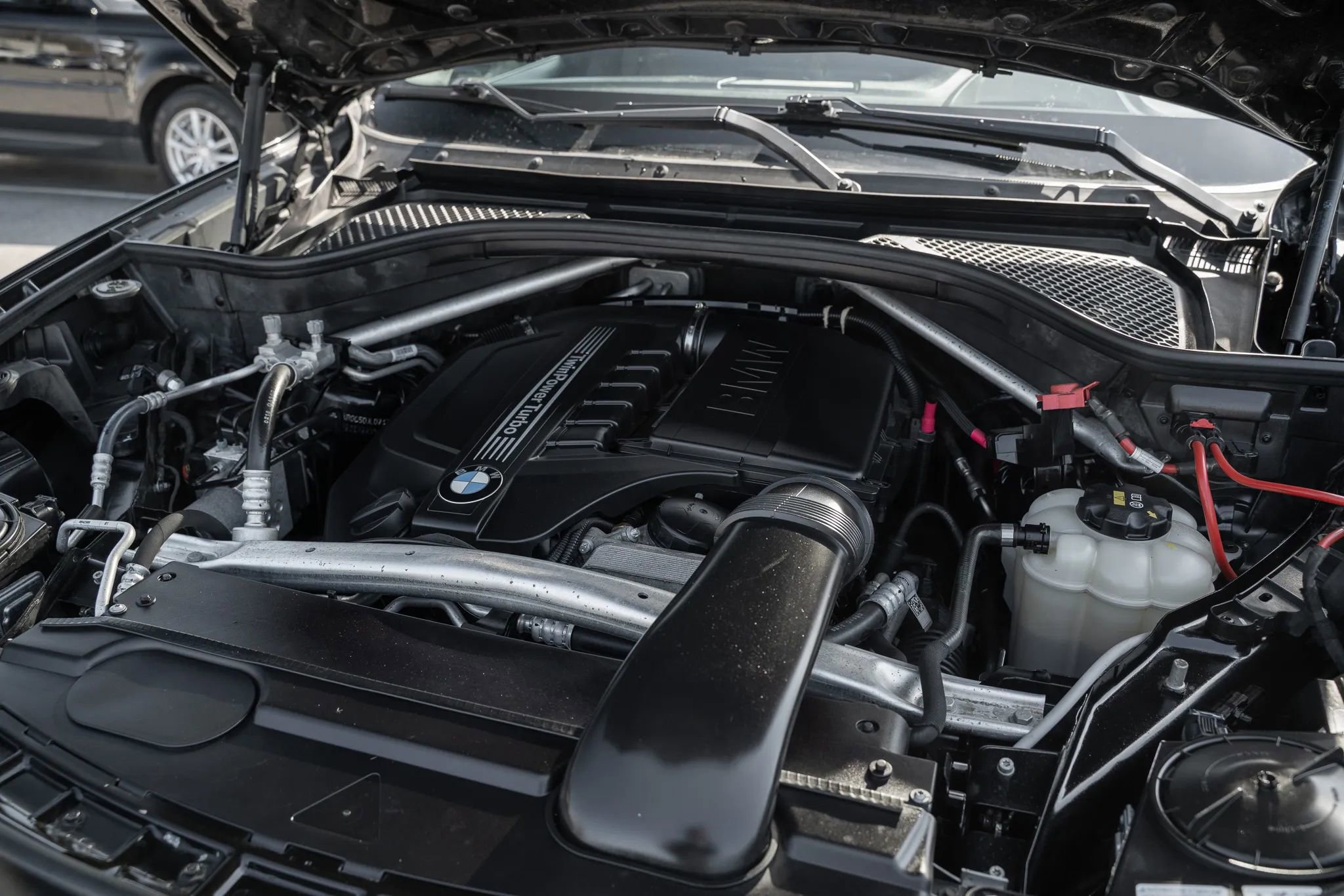 Used 2018 BMW X5 xDrive35i w/ M Sport Package image 32